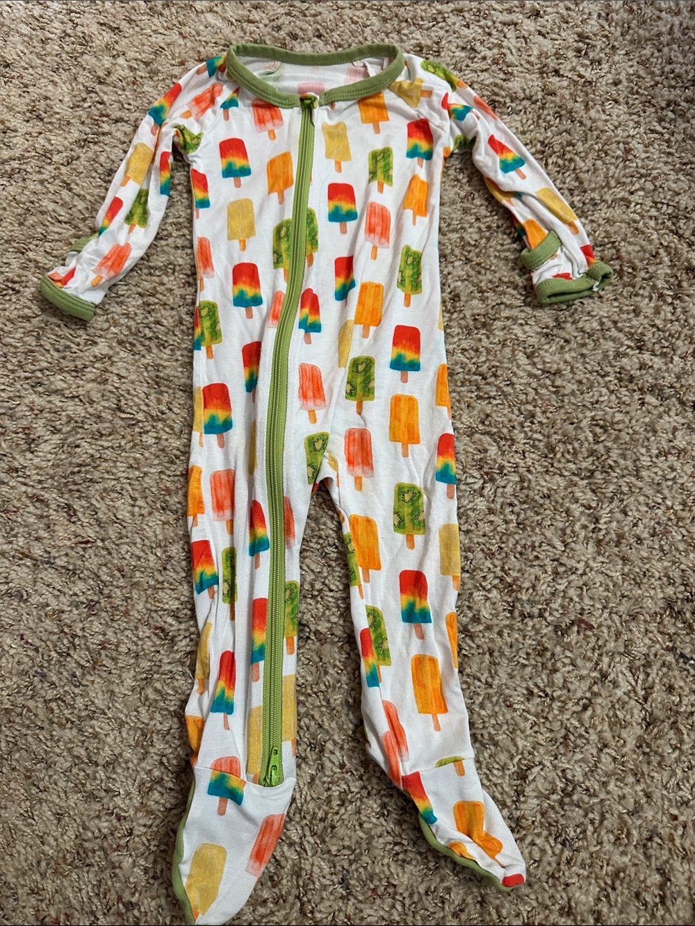 Bestaroo Baby Footed One-Piece Pajama - Popsicle Print Size 3-6 mos.
